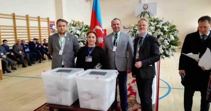 В Азербайджане проходят выборы в парламент
