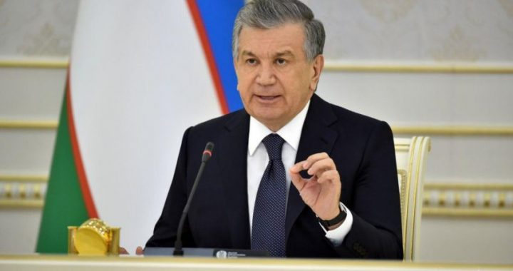 Президент тиббиётнинг бирламчи бўғинидаги муаммоларни таҳлил қилди