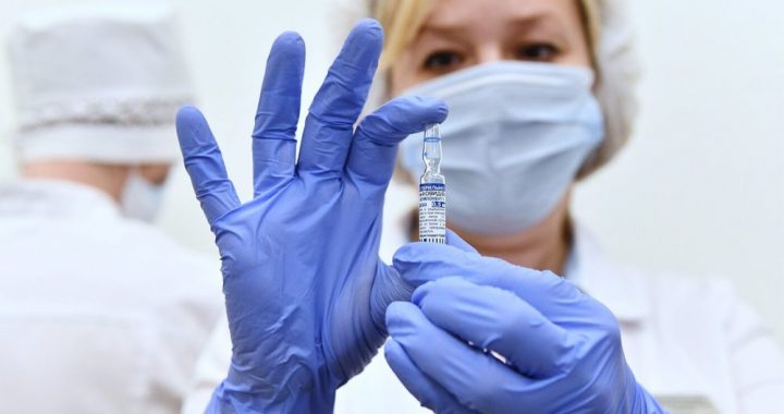 Умри давомида эмланмаганлар вакцина олса бўладими?